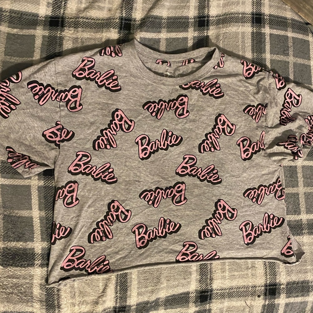 Barbie crop top size XL🩷🩶